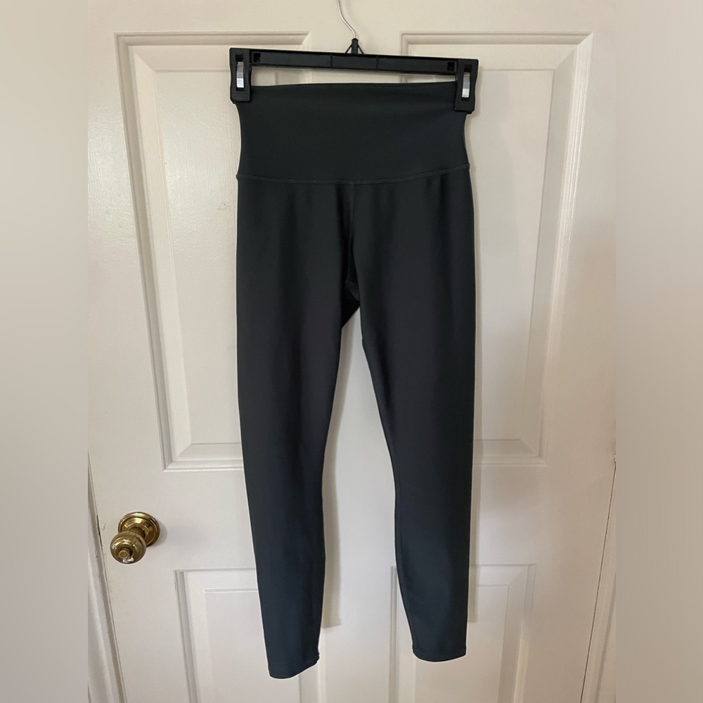 ALO leggings